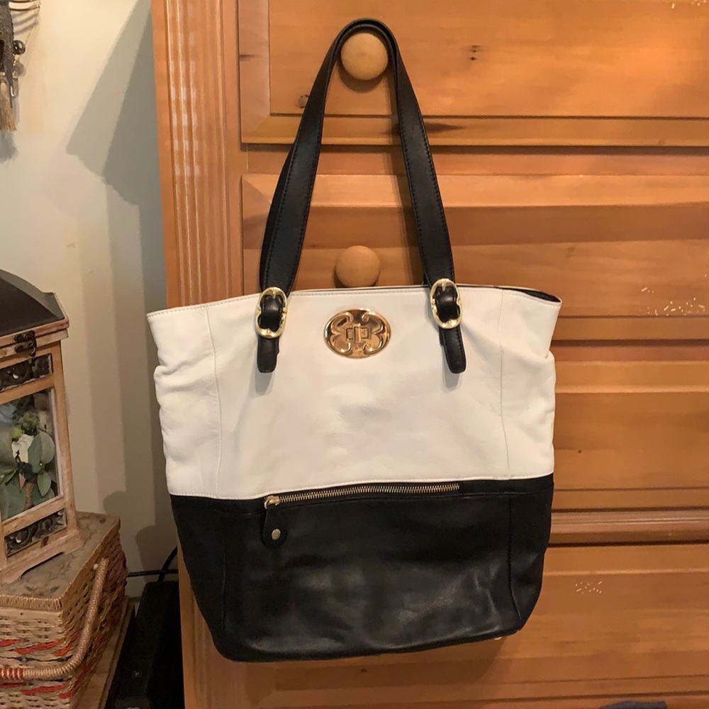 Emma Fox leather tote.